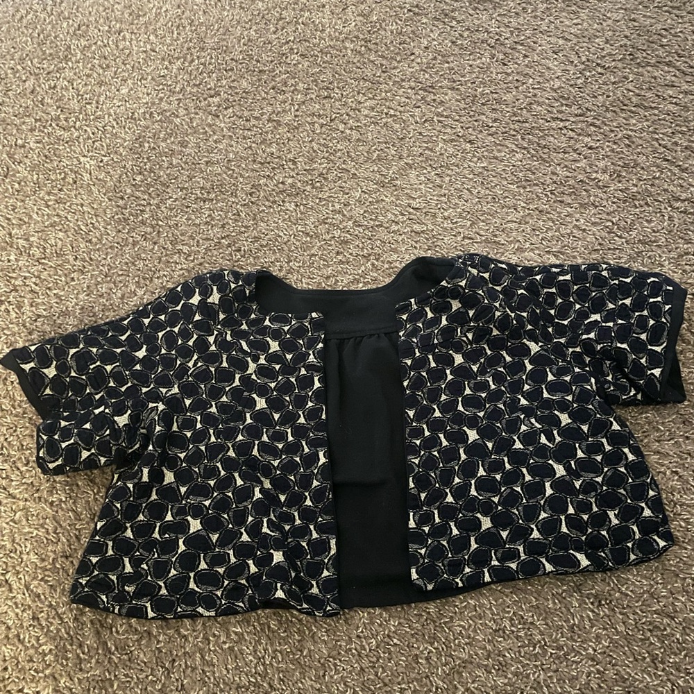 Diane Vonfursteinburg ladies reversible cropped cardigan.